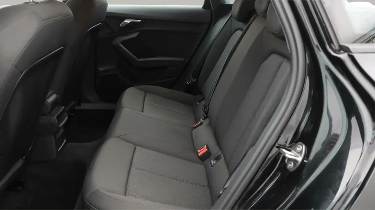 2021-audi-a3-20-30-tdi-technik-big-16