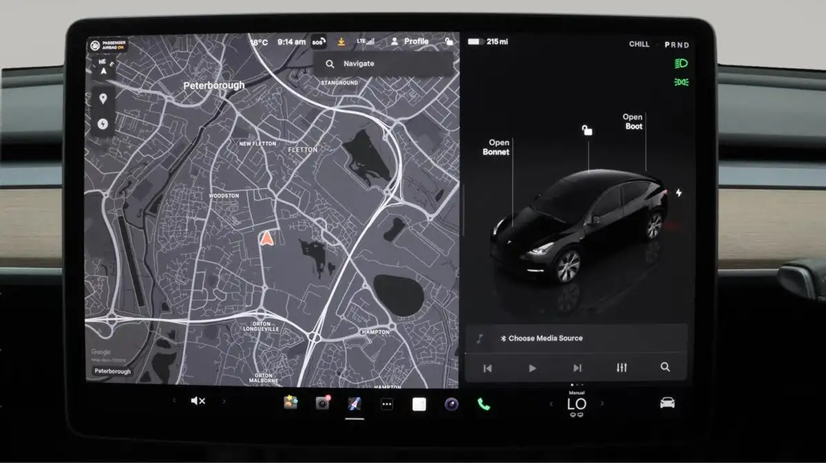 2022-tesla-model-y-e-long-range-big-11