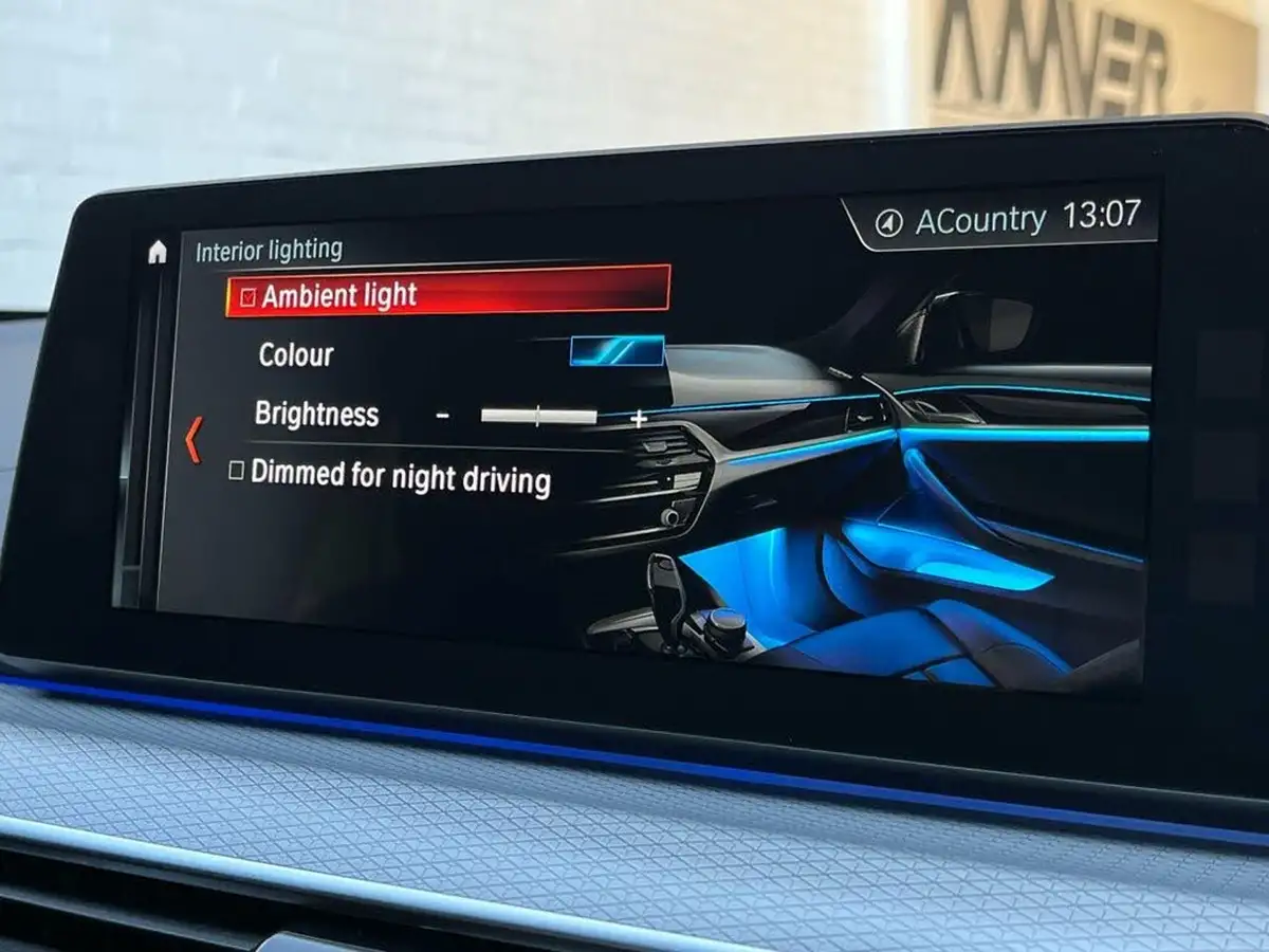 2017-bmw-5-series-20td-520d-m-sport-saloon-4d-big-41