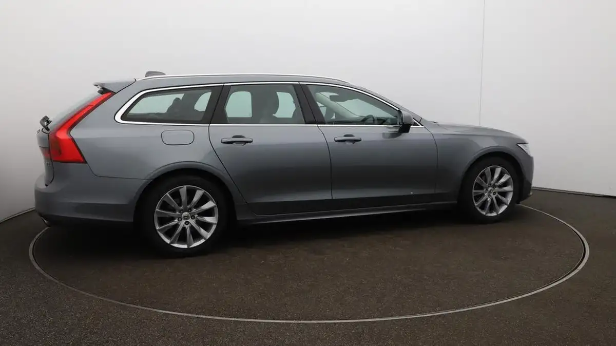 2019-volvo-v90-20-t4-momentum-plus-big-49