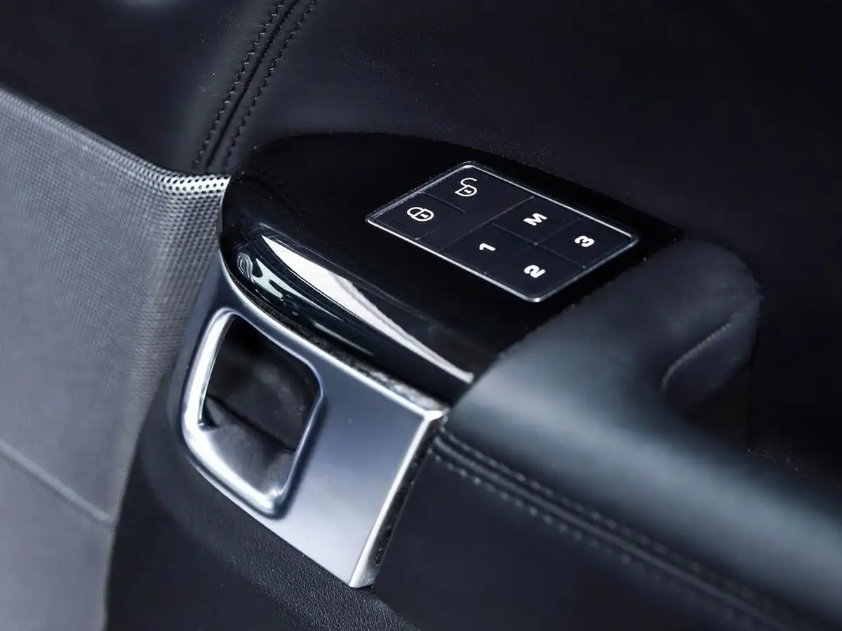 2020-land-rover-range-rover-sport-30-sd-v6-autobiography-dynamic-big-22