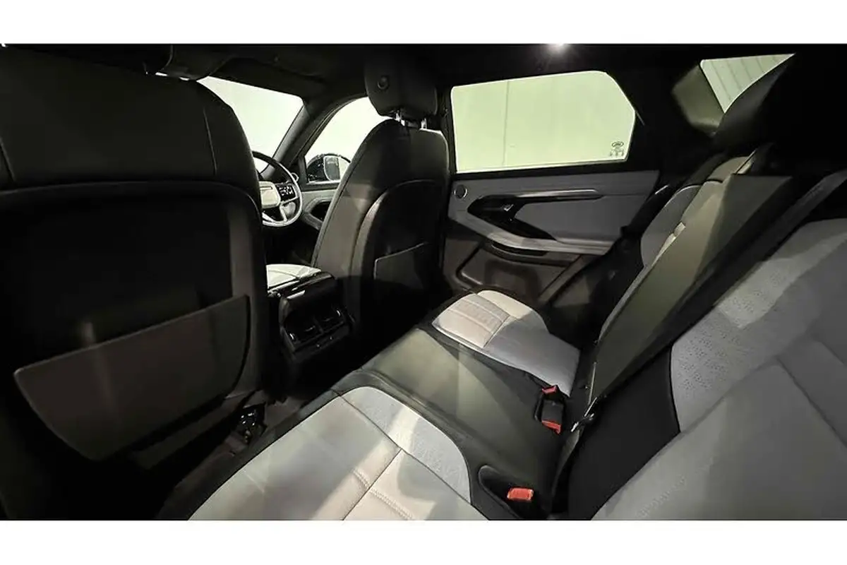 2021-land-rover-range-rover-evoque-15-p300e-r-dynamic-hse-big-27