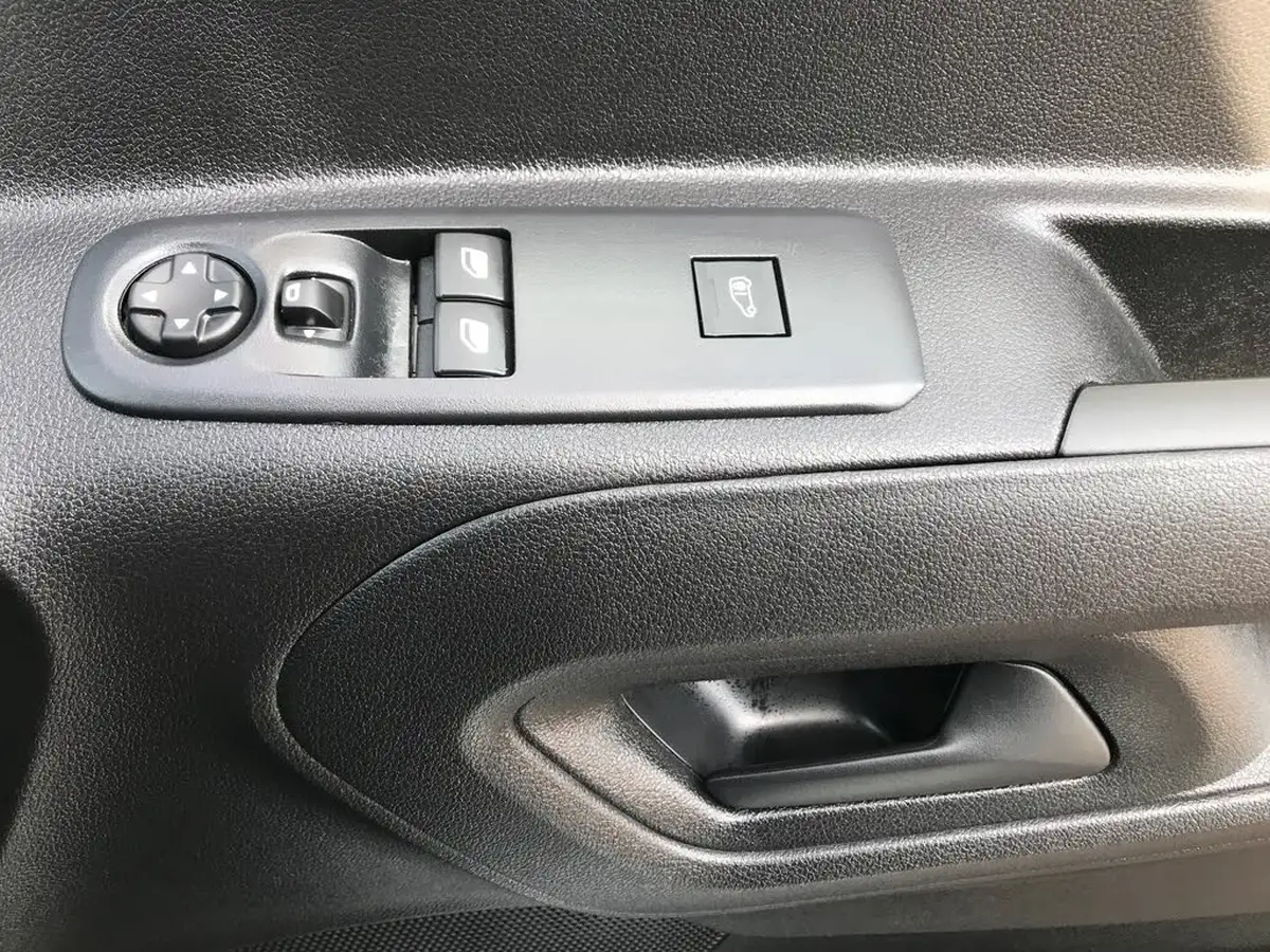 2023-citroen-berlingo-15-bluehdi-1000-enterprise-edition-100pseu6d-big-24