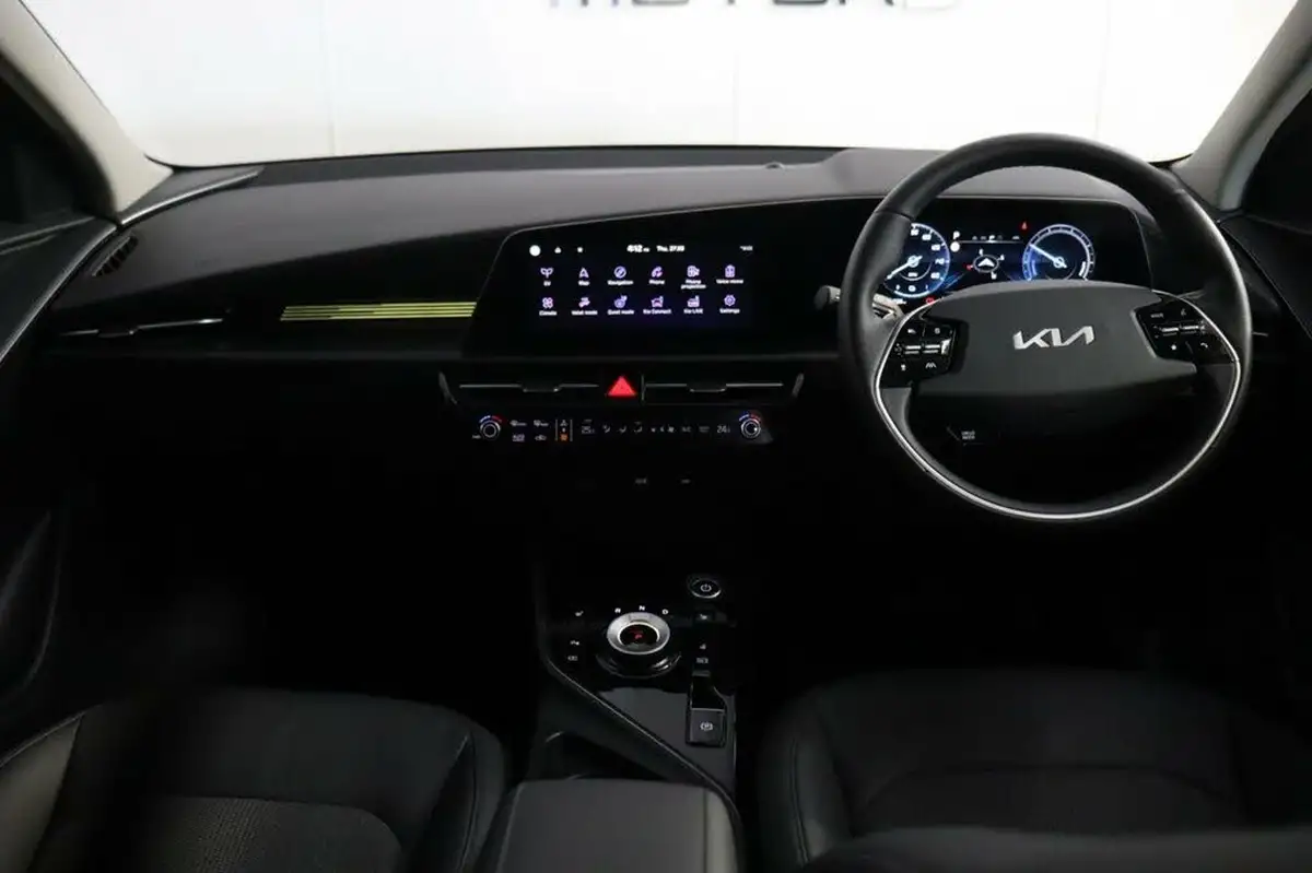 2022-kia-e-niro-ev-3-big-7