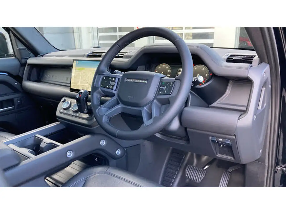 2024-land-rover-110-defender-30-d350-x-dynamic-se-big-31