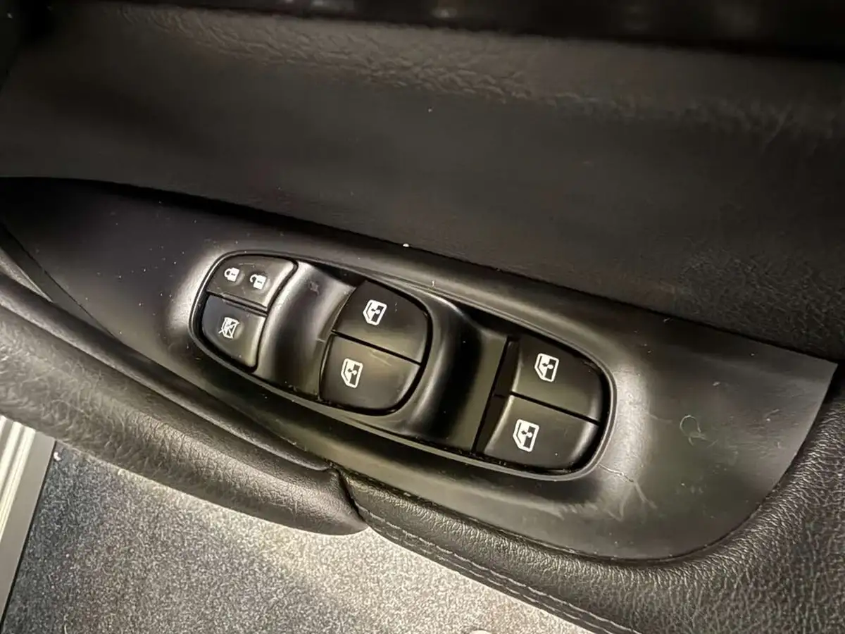 2019-nissan-qashqai-13-dig-t-n-connecta-140ps-big-10