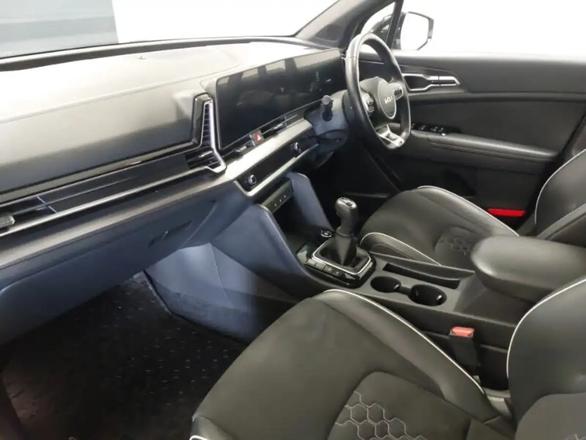 2023-kia-sportage-16-t-gdi-gt-line-148bhp-big-4
