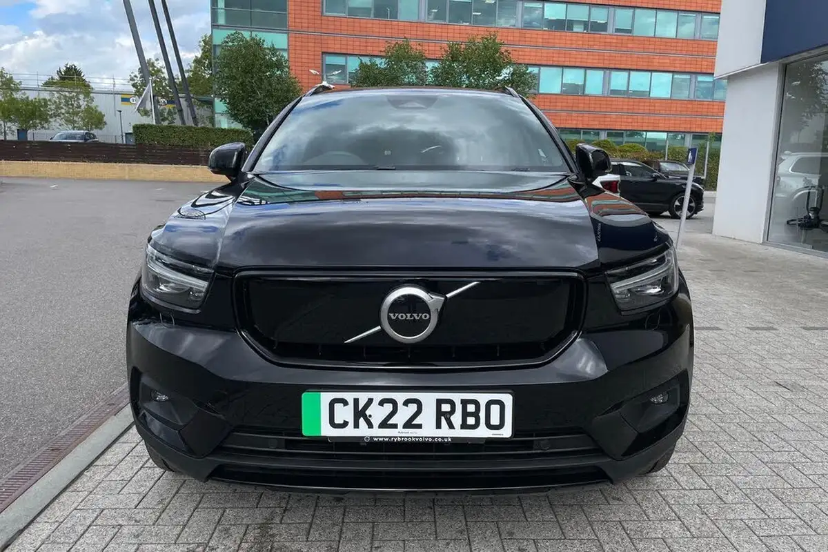 2022-volvo-xc40-e-recharge-plus-228bhp-big-11