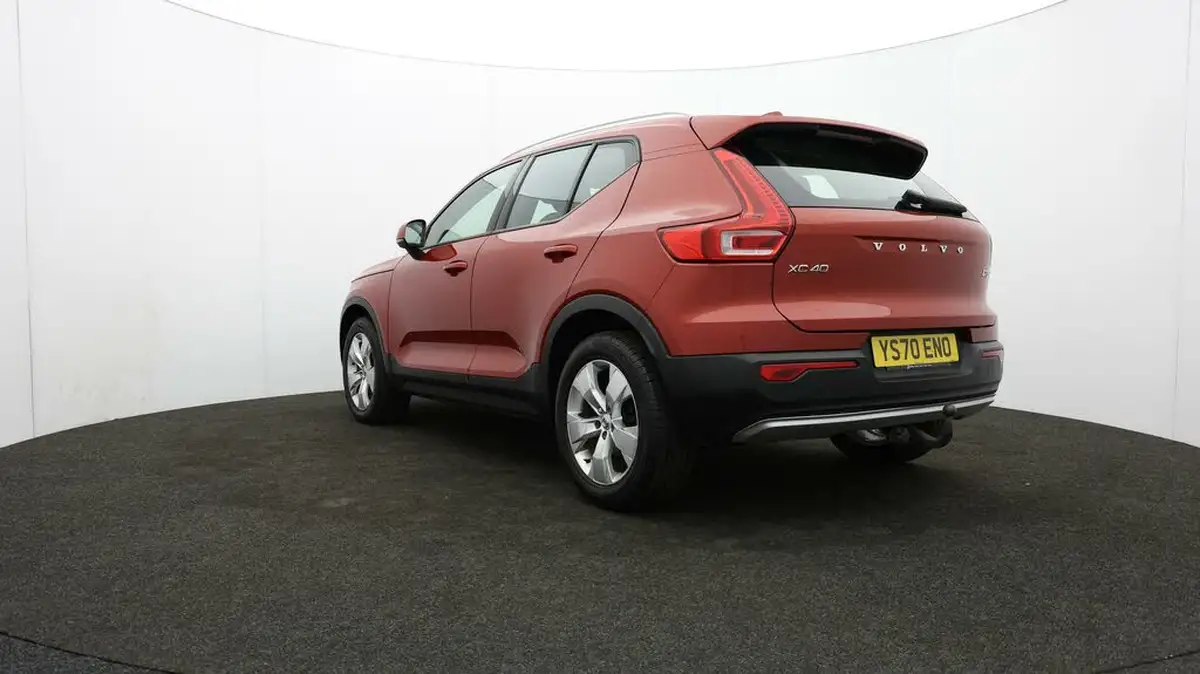 2020-volvo-xc40-20td-d3-momentum-geartronic-big-76