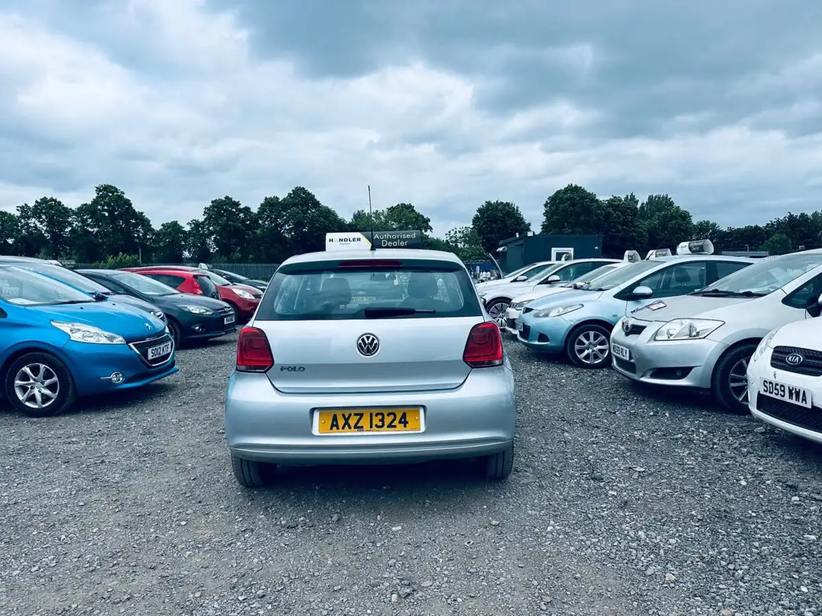 2010-volkswagen-polo-12-s-5d-big-1