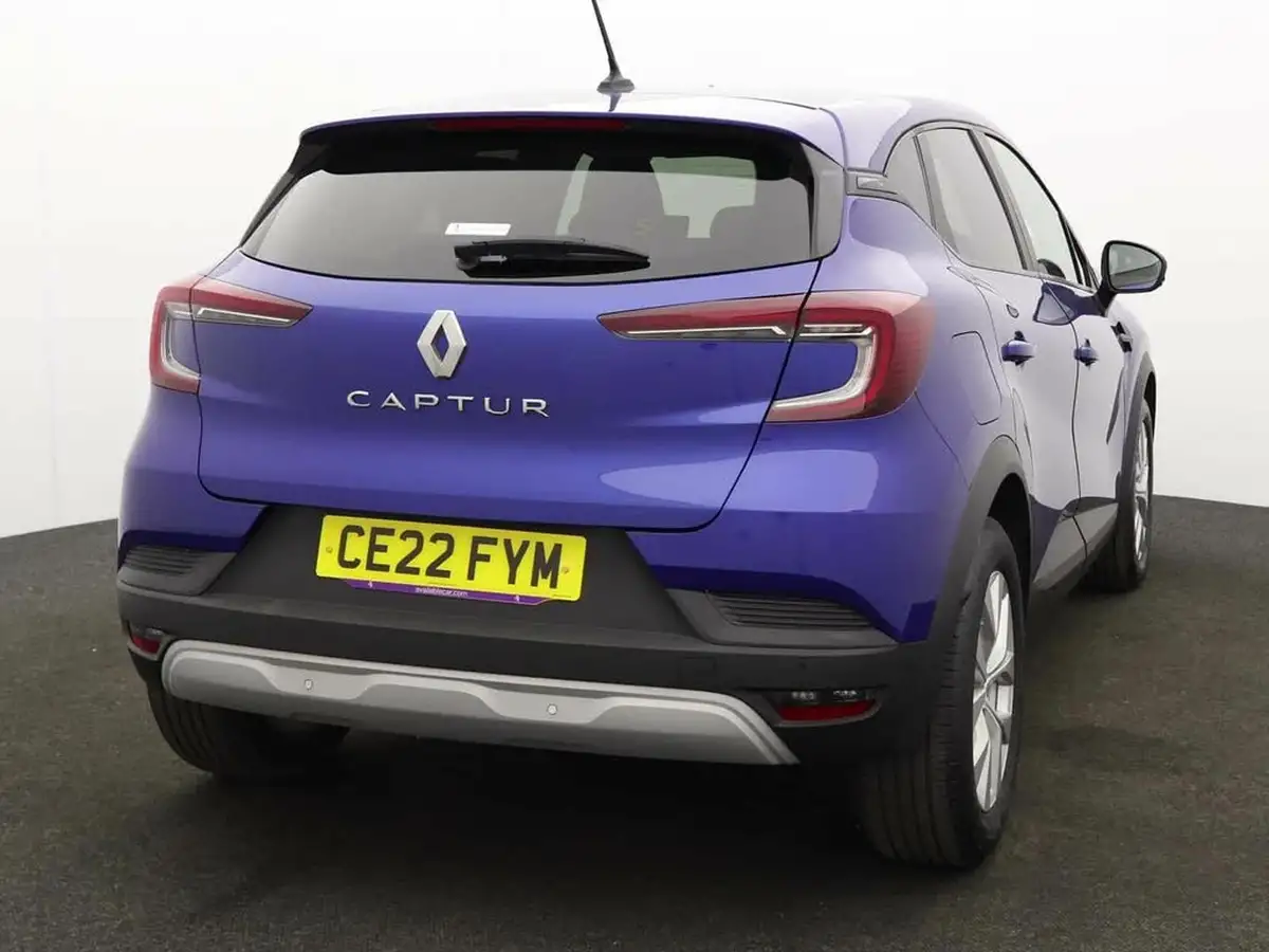 2022-renault-captur-13-tce-iconic-edition-edc-auto-big-5