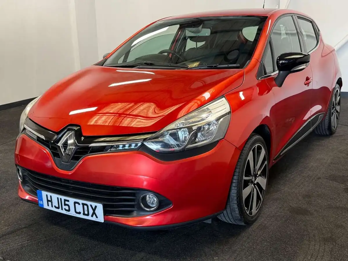 2015-renault-clio-09-dynamique-s-big-0