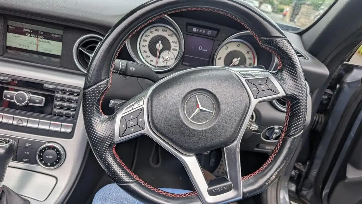 2013-mercedes-benz-slk-21td-slk250-amg-sport-204bhp-blueefficiency-ss-big-20