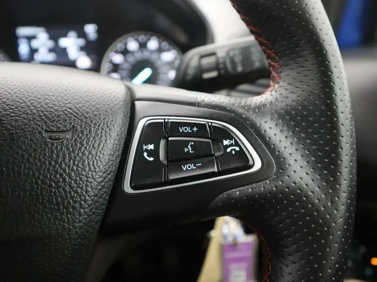 2022-ford-ecosport-10t-st-line-140ps-big-34