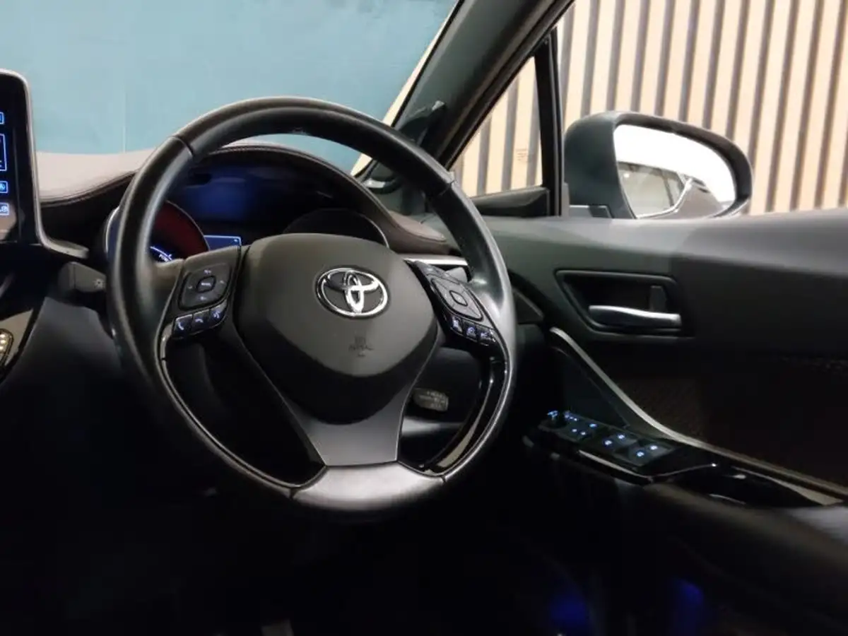 2018-toyota-c-hr-18-vvt-i-excel-big-9