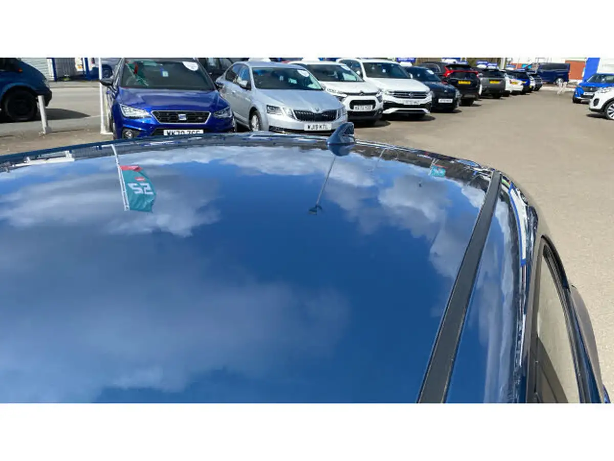 2019-toyota-corolla-12-vvt-i-icon-tech-trk-hatchback-big-36