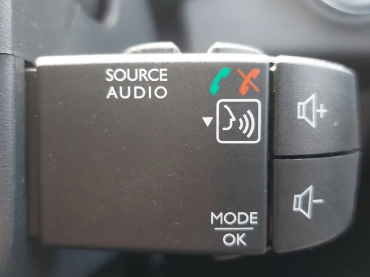 2019-dacia-sandero-09-tce-comfort-big-15
