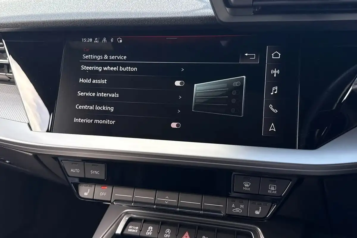2023-audi-s3-20-tfsi-black-edition-saloon-4d-big-31