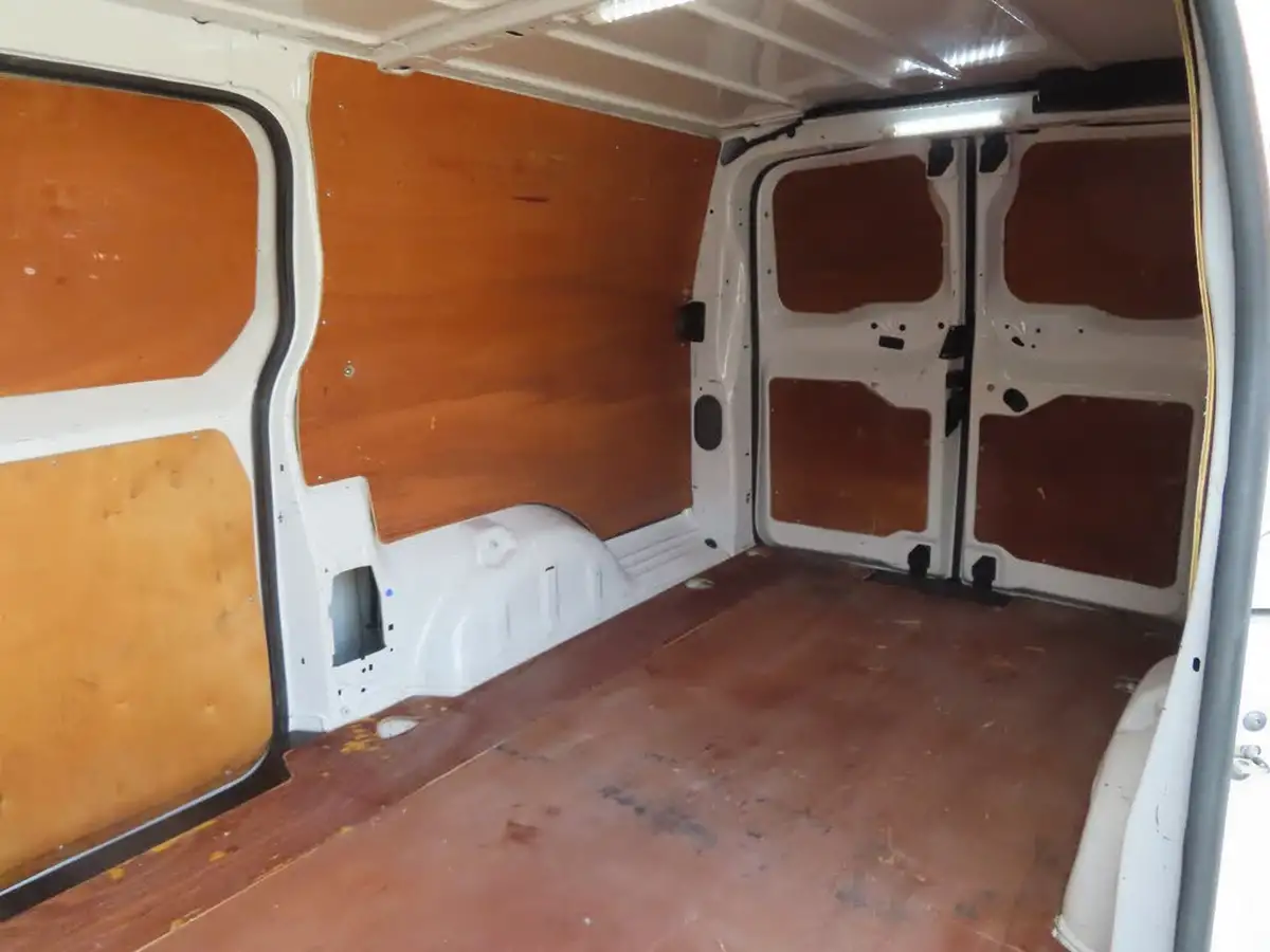 2020-citroen-dispatch-20bluehdi-enterprise-xl-1400-120pseu6d-ss-panel-big-51