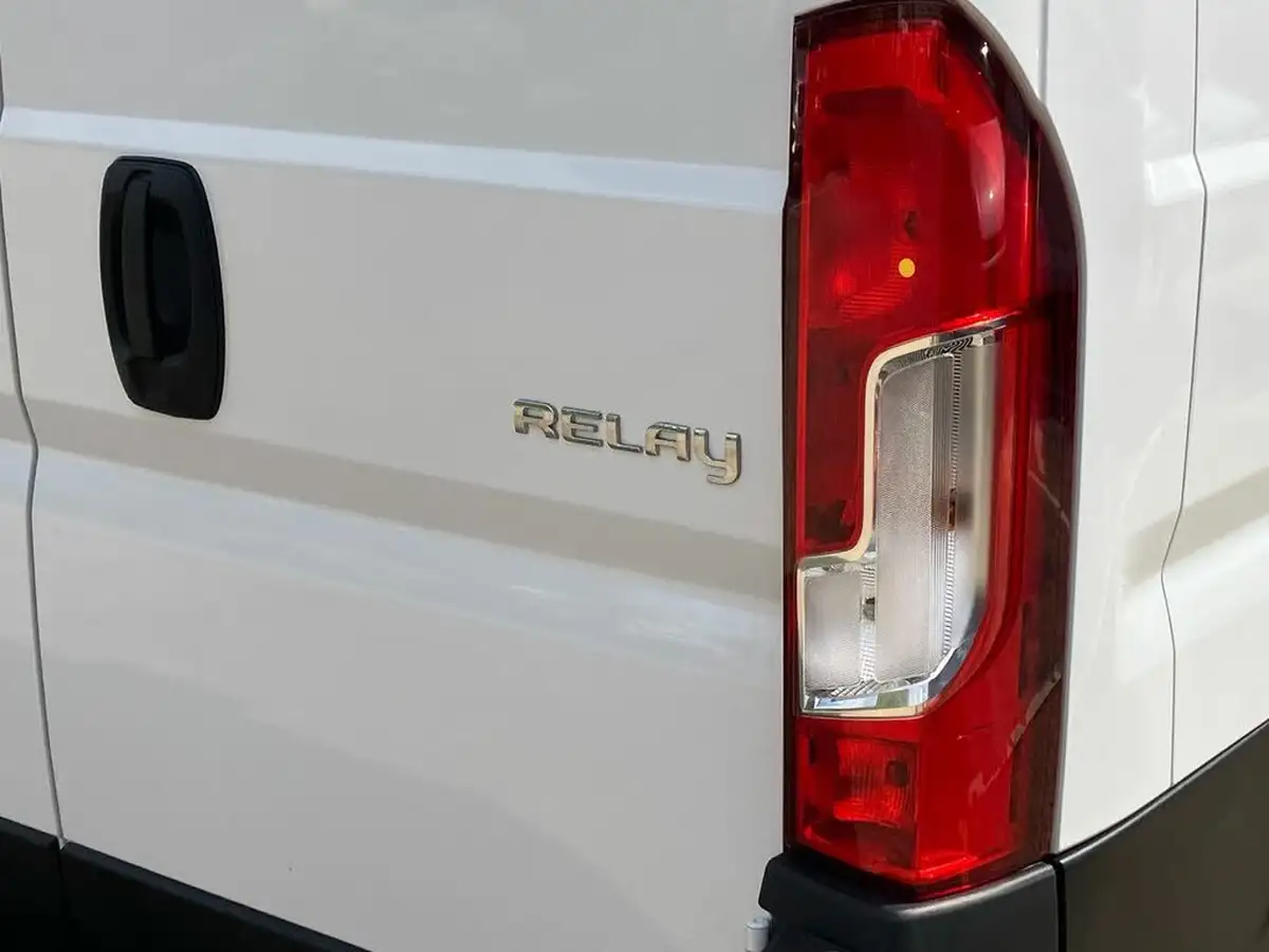 2024-citroen-relay-big-20