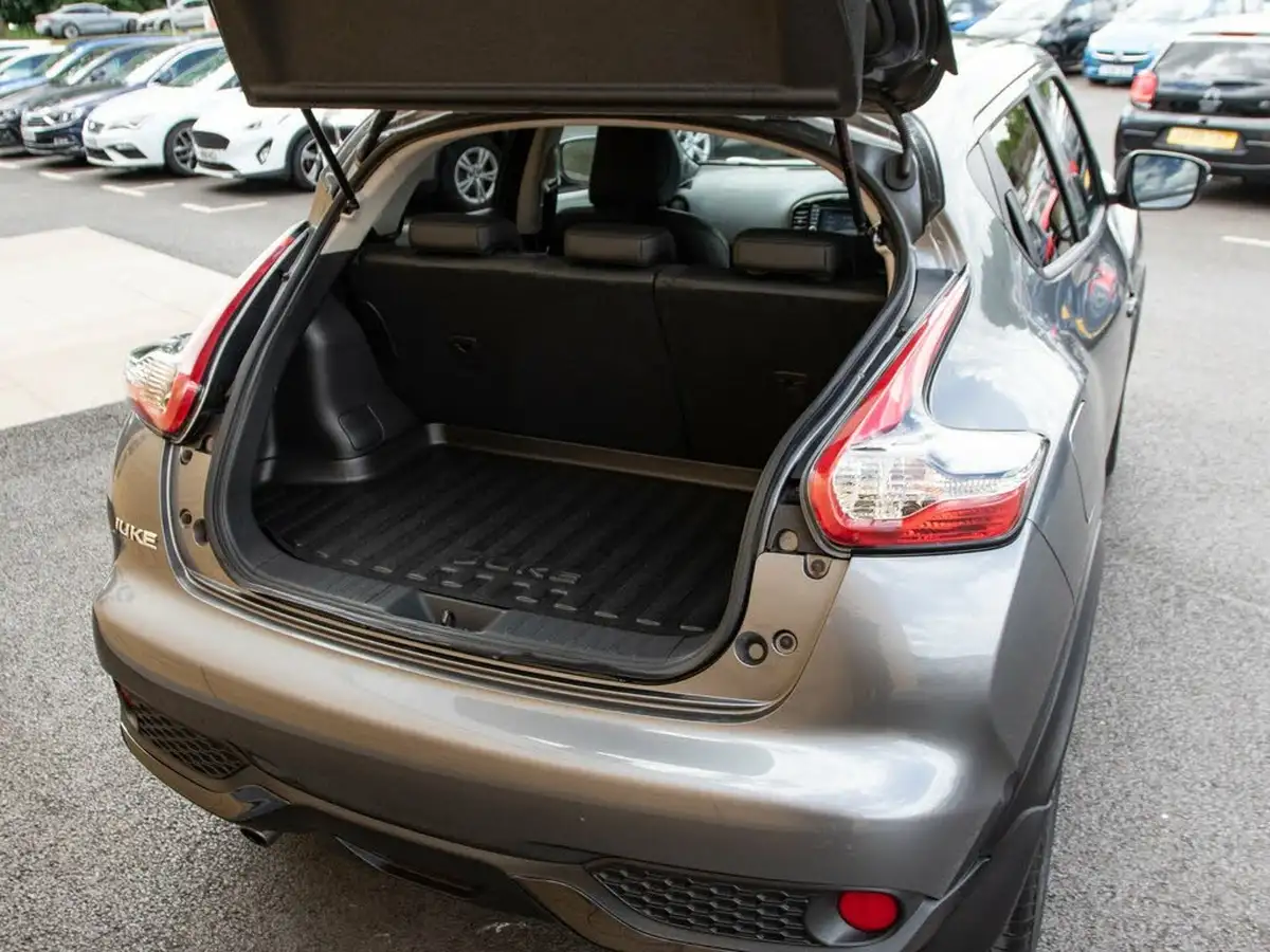 2018-nissan-juke-12-dig-t-bose-personal-edition-big-35