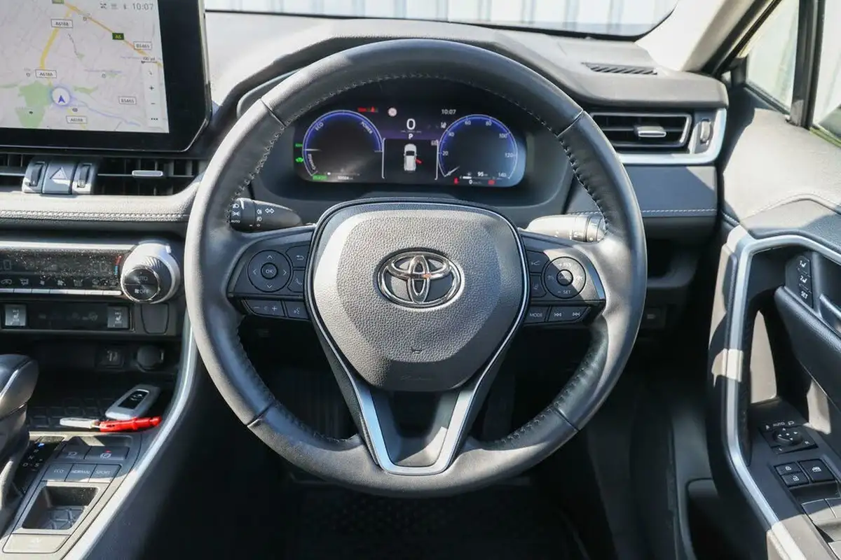 2023-toyota-rav4-25-vvt-i-excel-215bhp-big-7