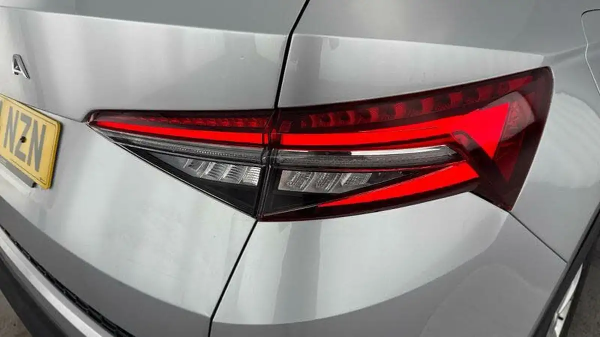 2024-skoda-kodiaq-15-tsi-se-l-executive-dsg-big-30