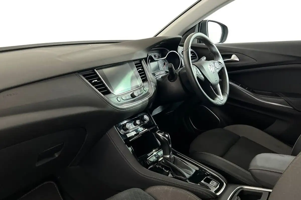 2019-vauxhall-grandland-x-15td-sport-nav-auto-big-8