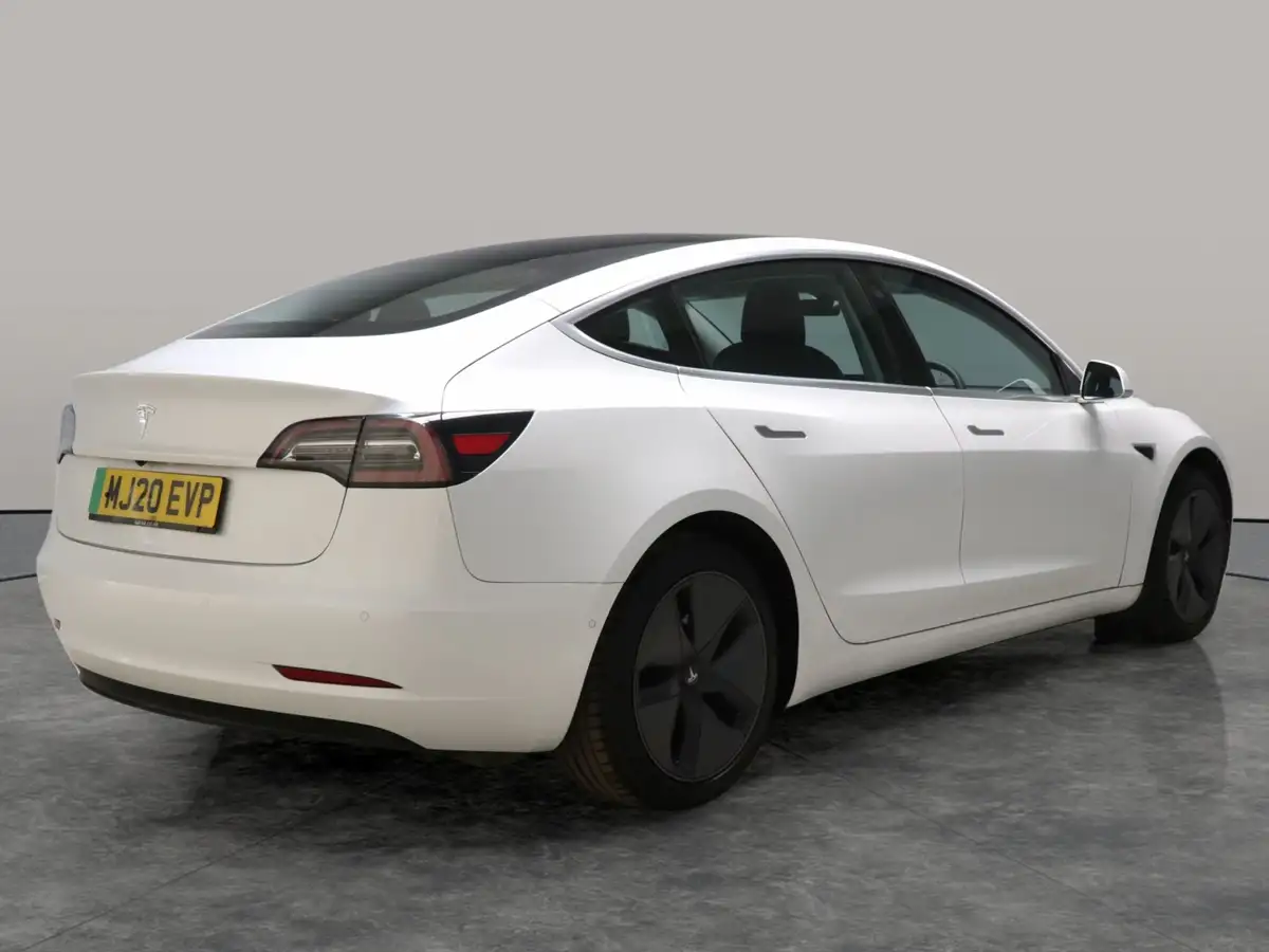 2020-tesla-model-3-e-standard-plus-big-12