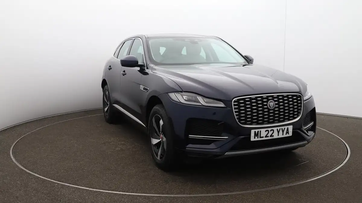 2022-jaguar-f-pace-20-p400e-s-big-37