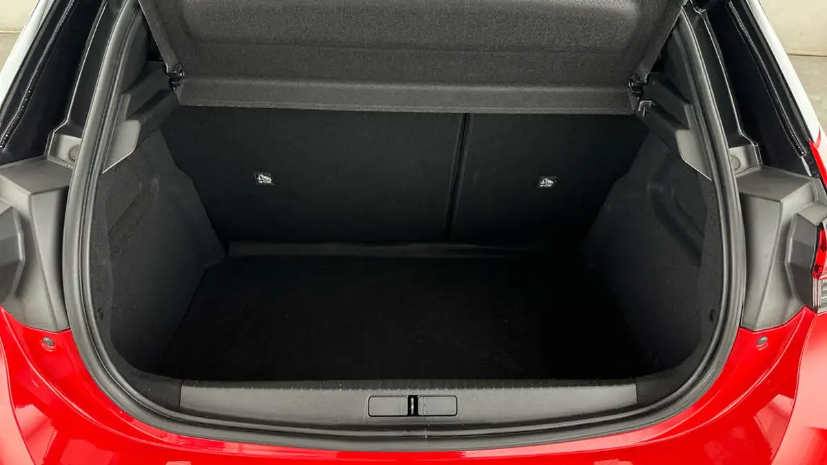 2022-vauxhall-corsa-e-anniversary-edition-electric-big-20