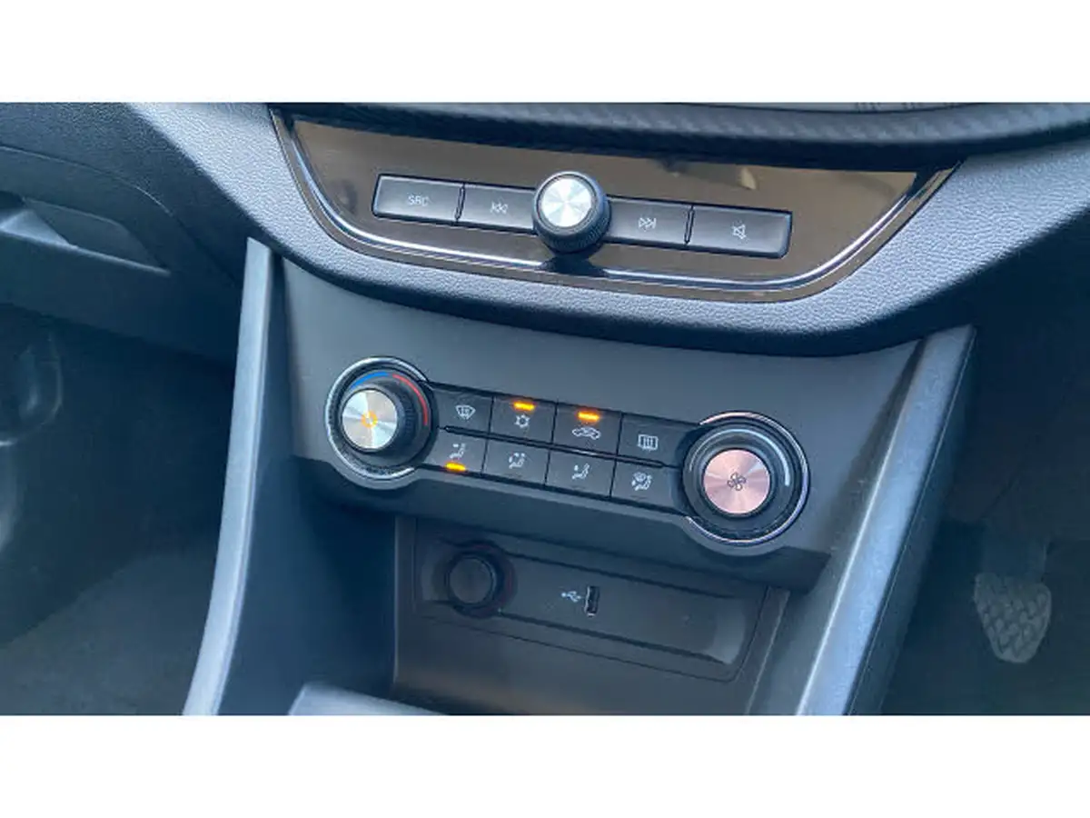 2022-mg-mg3-15-vti-tech-exclusive-nav-big-18