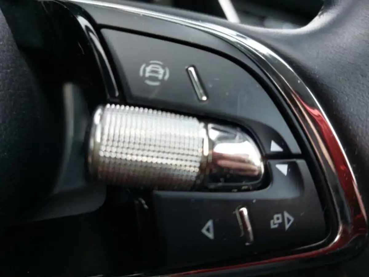 2021-skoda-octavia-10-tsi-se-technology-hatchback-big-14