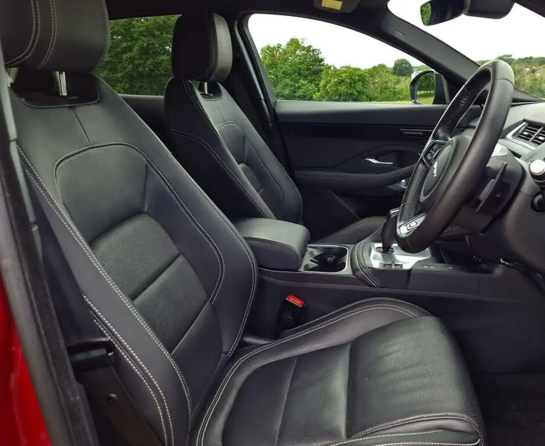 2018-jaguar-e-pace-20-i4d-r-dynamic-se-180ps-ss-big-6