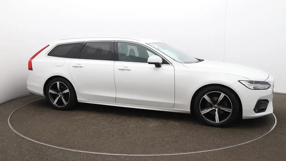 2019-volvo-v90-20td-d4-r-design-big-37