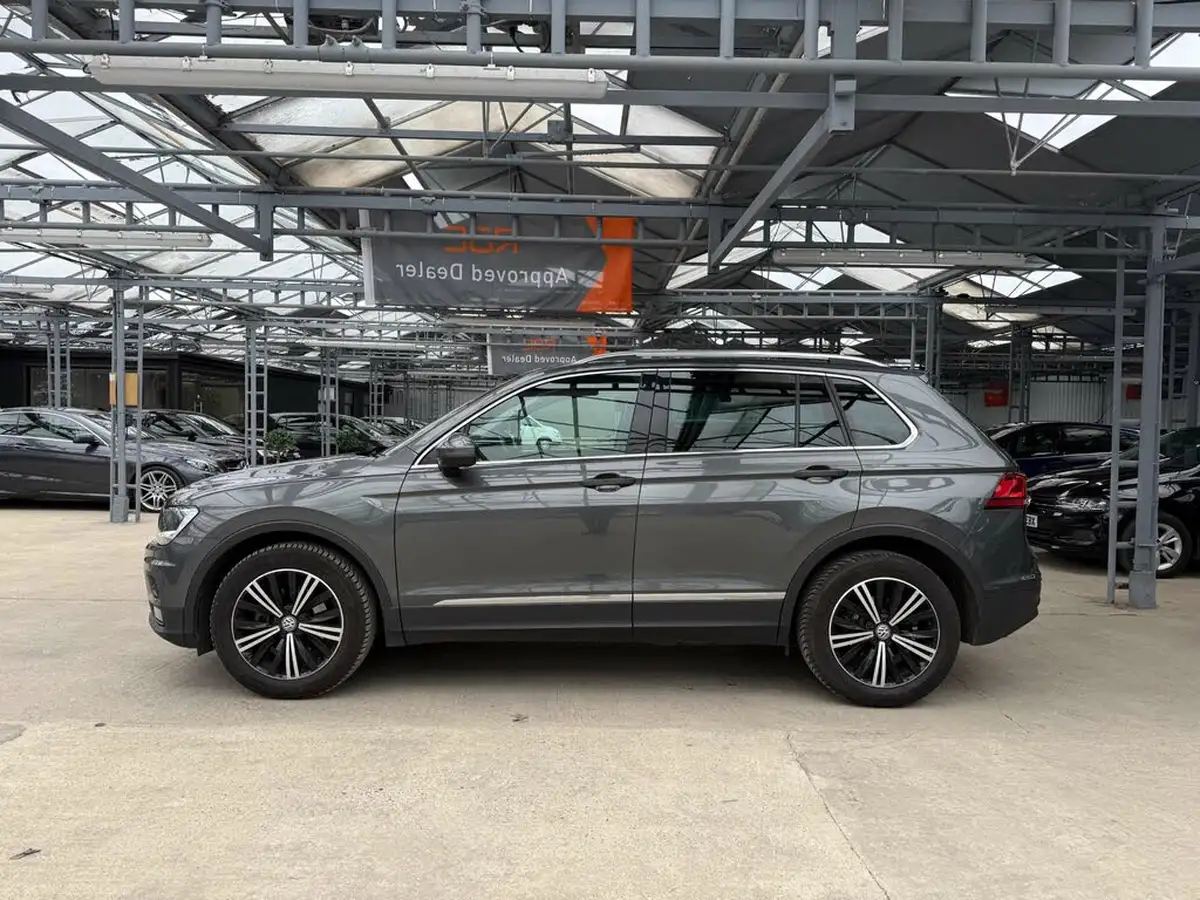 2018-volkswagen-tiguan-14-tsi-se-navigation-125ps-ss-big-12