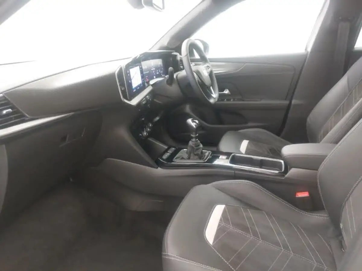 2024-vauxhall-mokka-12-ultimate-136ps-big-4
