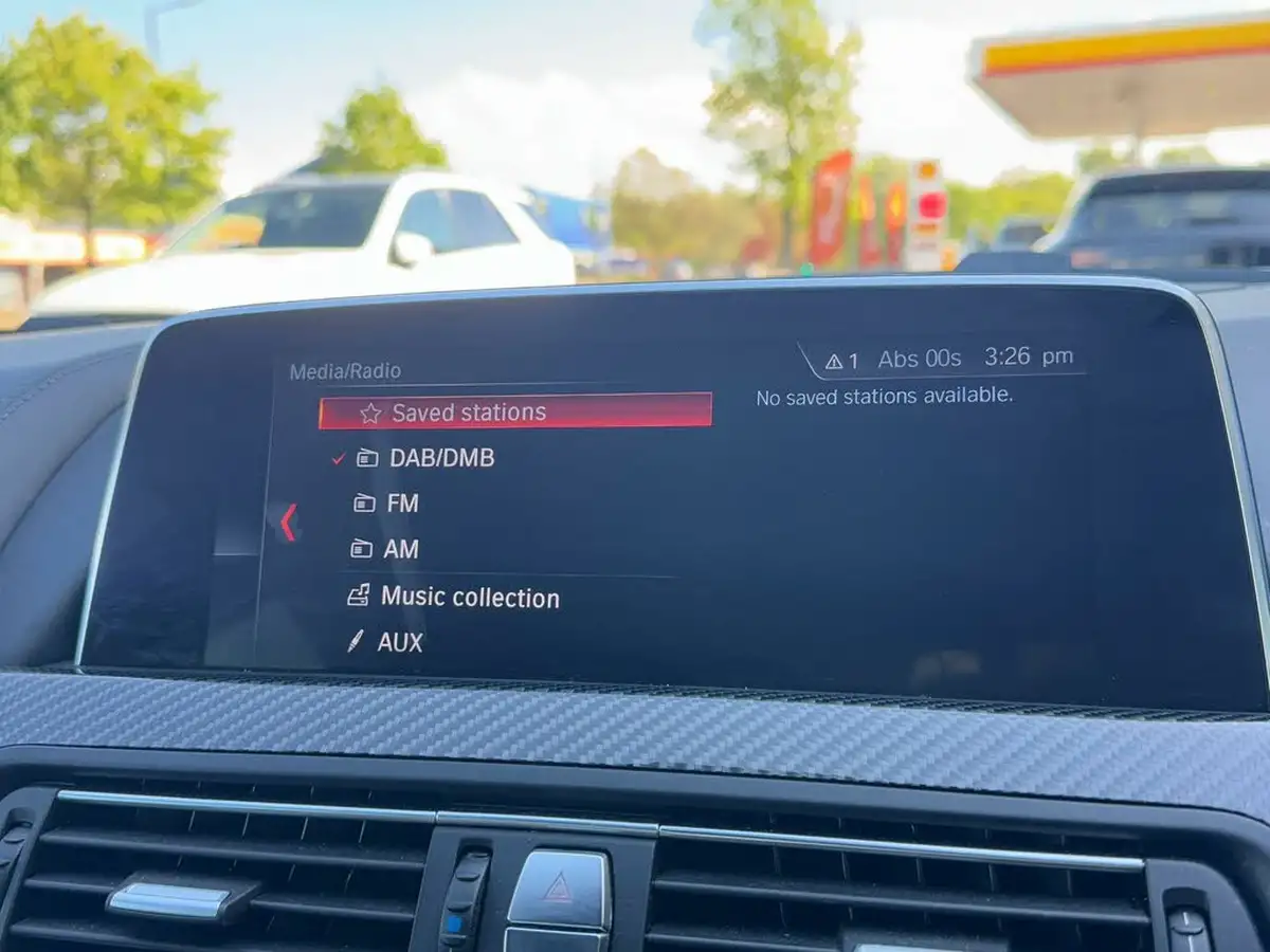 2018-bmw-6-series-44-m6-gran-coupe-4d-big-43