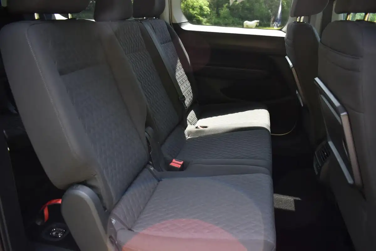 2023-volkswagen-caddy-20tdi-maxi-life-122ps-dsg-big-24