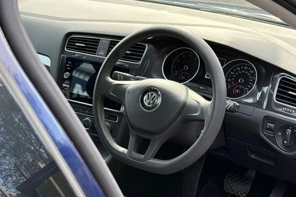 2017-volkswagen-golf-14-tsi-ss-estate-5d-dsg-big-26