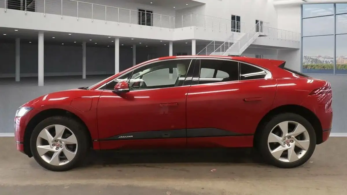 2020-jaguar-i-pace-ev400-se-big-9