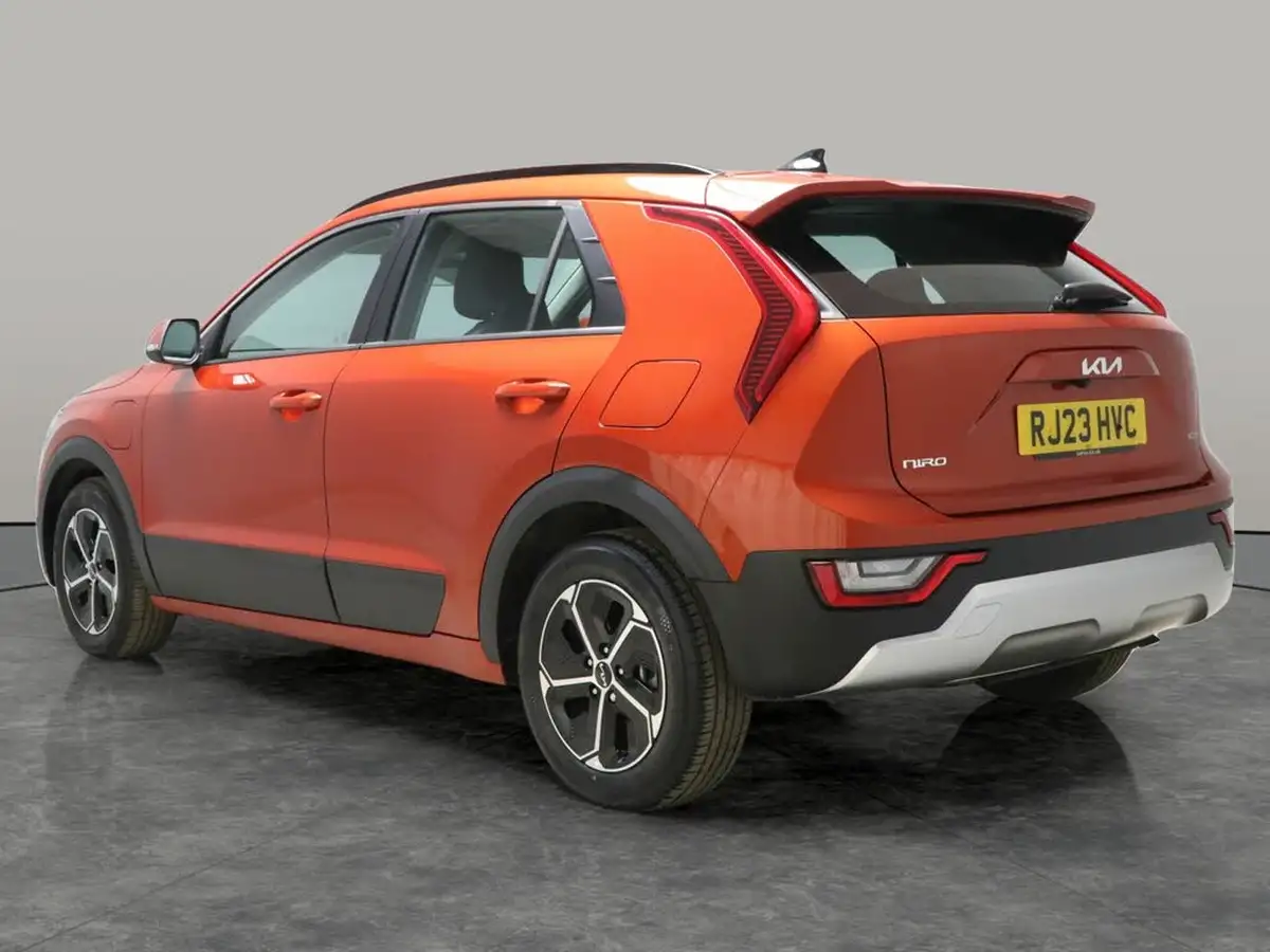 2023-kia-niro-16-gdi-2-180bhp-phev-111kwh-big-10