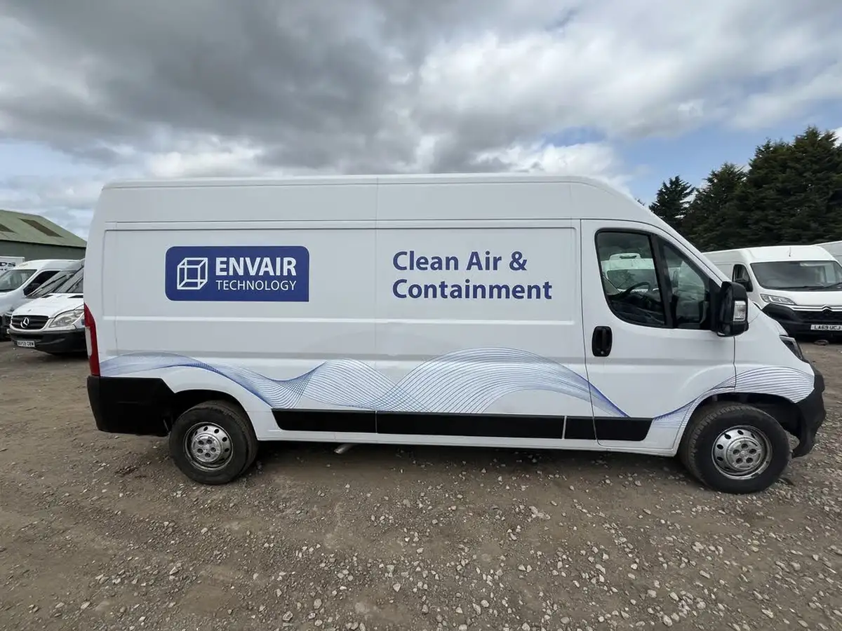 2021-peugeot-boxer-22-bluehdi-professional-335-l3-h2-140bhpeu6dt-panel-big-4
