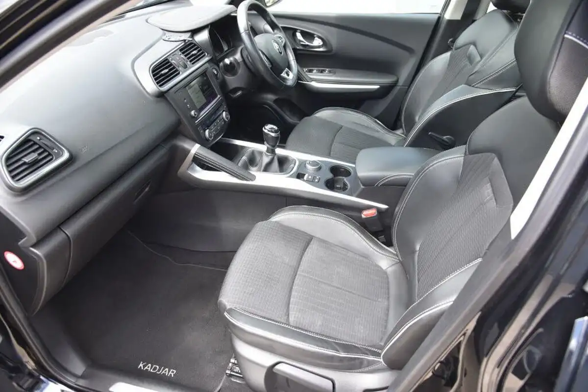 2016-renault-kadjar-16dci-signature-nav-4x4-big-25