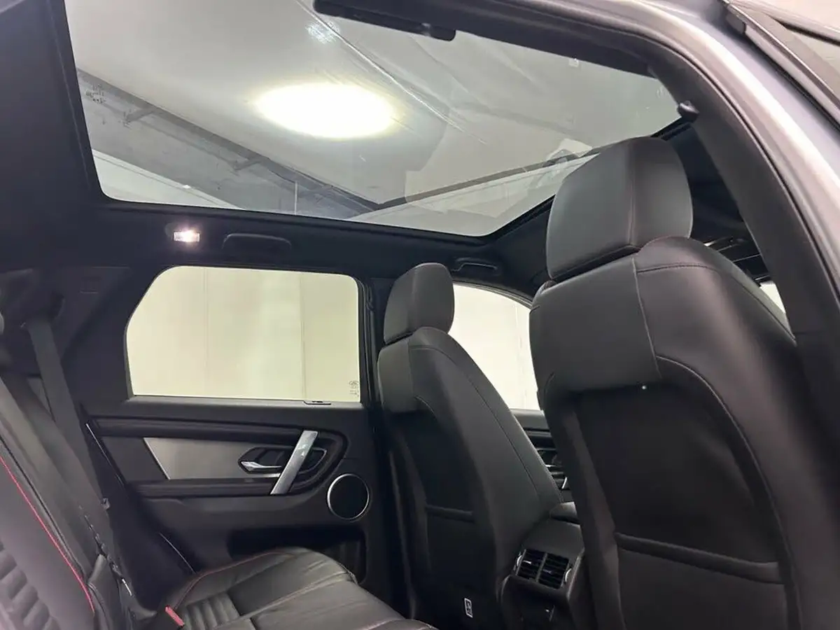 2022-land-rover-discovery-sport-15-p300e-r-dynamic-se-big-13