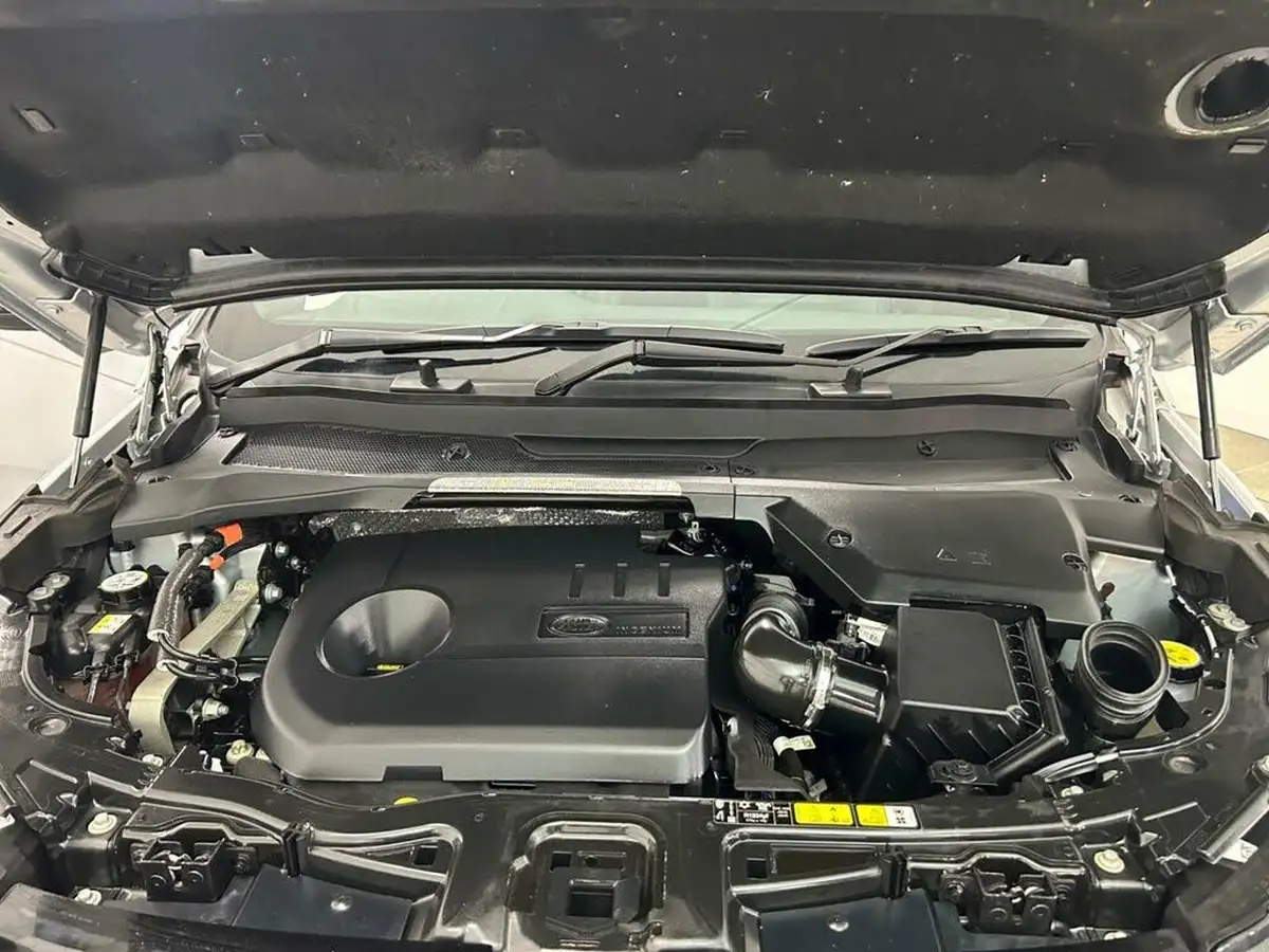 2022-land-rover-discovery-sport-15-p300e-r-dynamic-se-big-37
