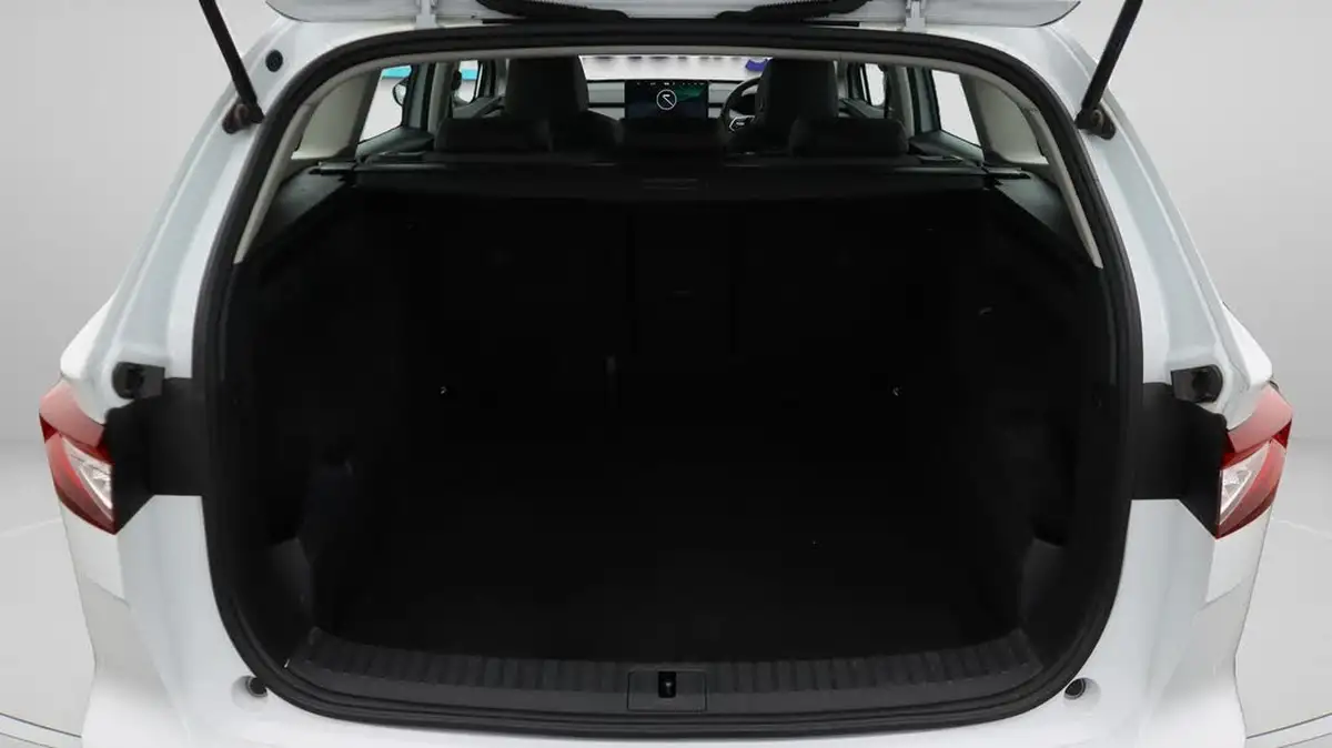 2022-skoda-enyaq-e-60-big-17