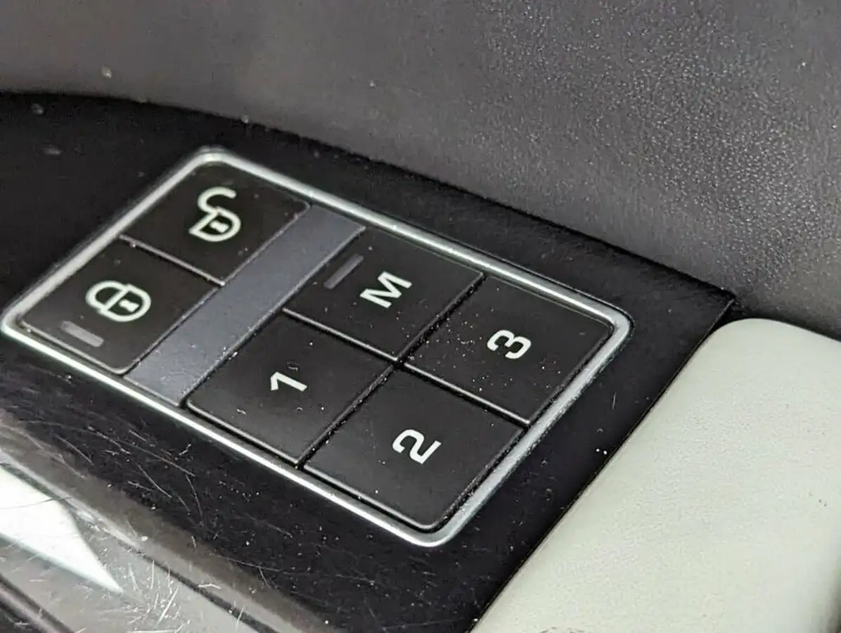 2015-land-rover-range-rover-sport-30-sd-v6-autobiography-dynamic-306bhp-4wd-big-33
