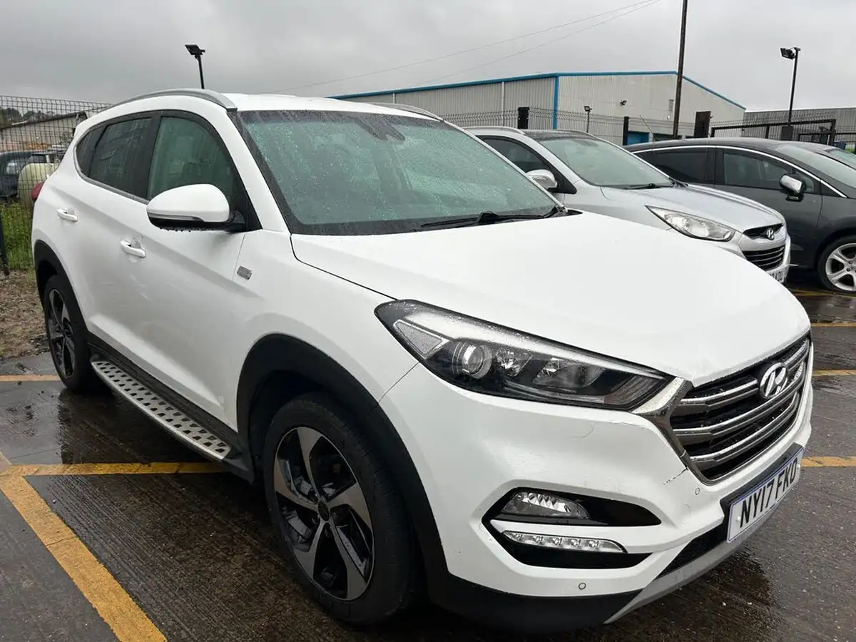 2017-hyundai-tucson-17crdi-blue-drive-sport-edition-116ps-big-0