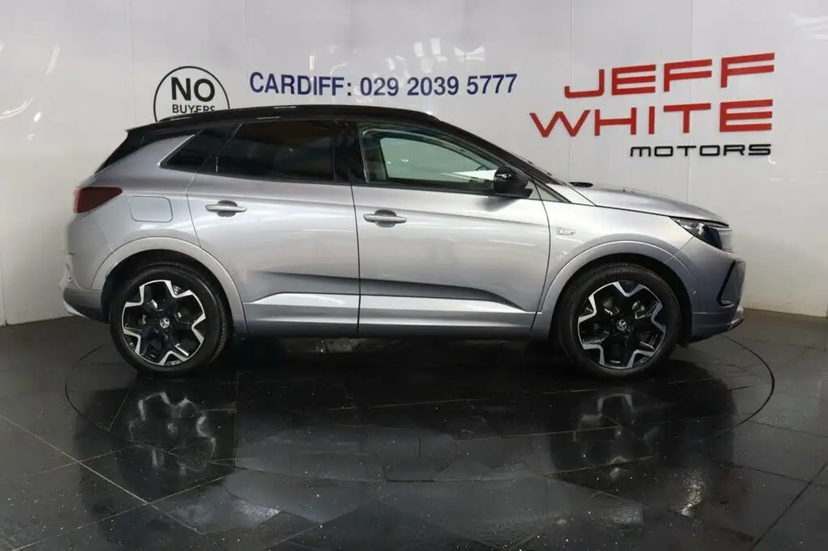 2024-vauxhall-grandland-12-ultimate-130ps-auto-big-5